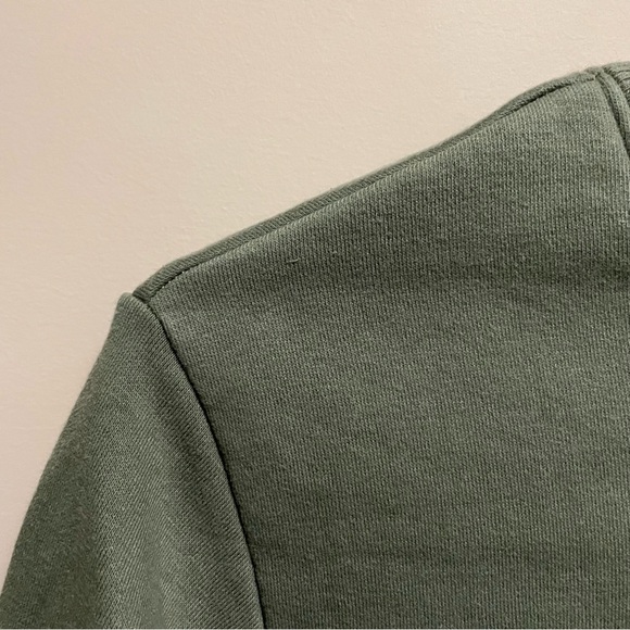 Champion Green Crewneck Sweatshirt Olive Sage Green Men’s Small - Picture 4 of 8